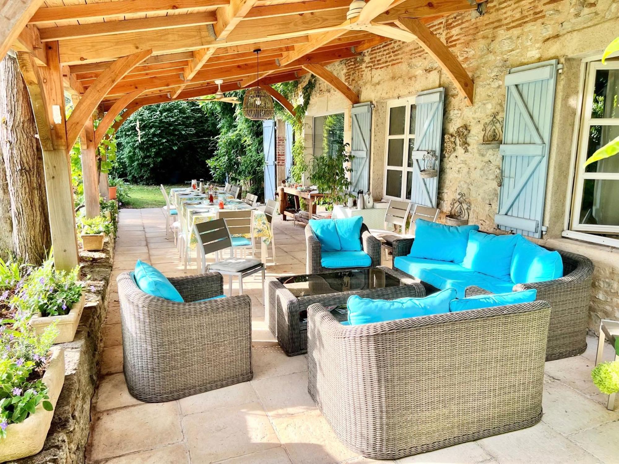 Le Relais Des Anges Bed and Breakfast Mercuès Exteriör bild