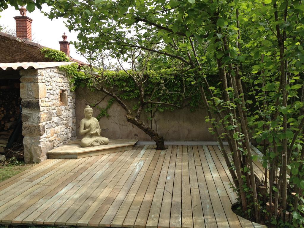 Le Relais Des Anges Bed and Breakfast Mercuès Exteriör bild